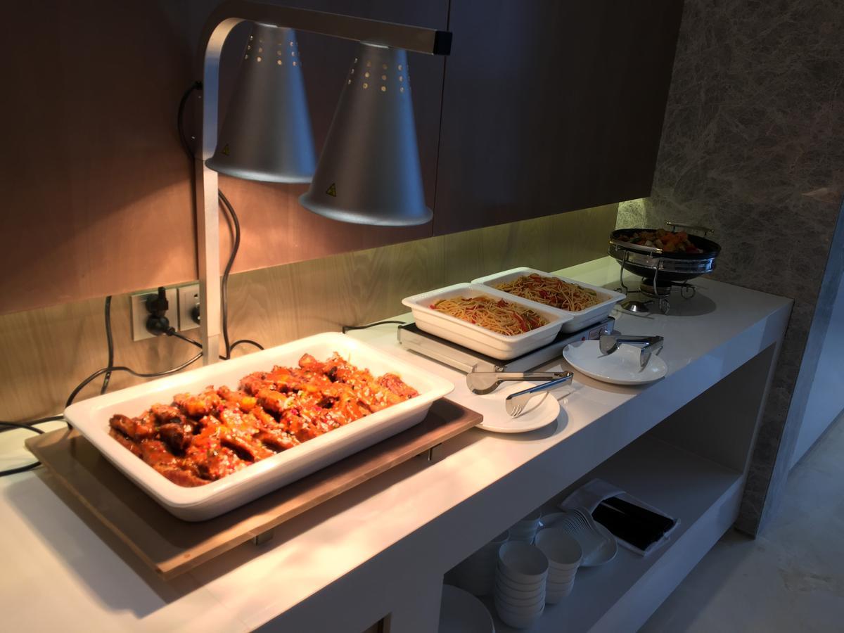 Echarm Hotel Zhengzhou High Tech Zone Экстерьер фото