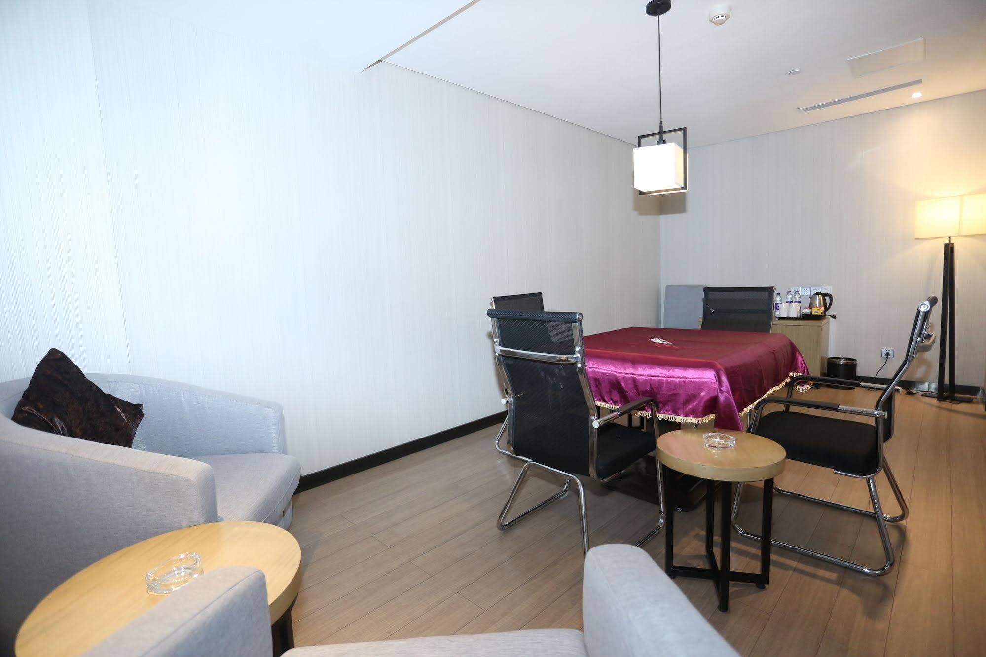 Echarm Hotel Zhengzhou High Tech Zone Экстерьер фото