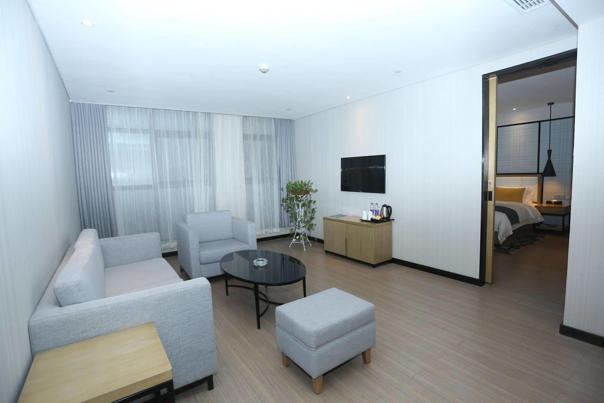 Echarm Hotel Zhengzhou High Tech Zone Экстерьер фото